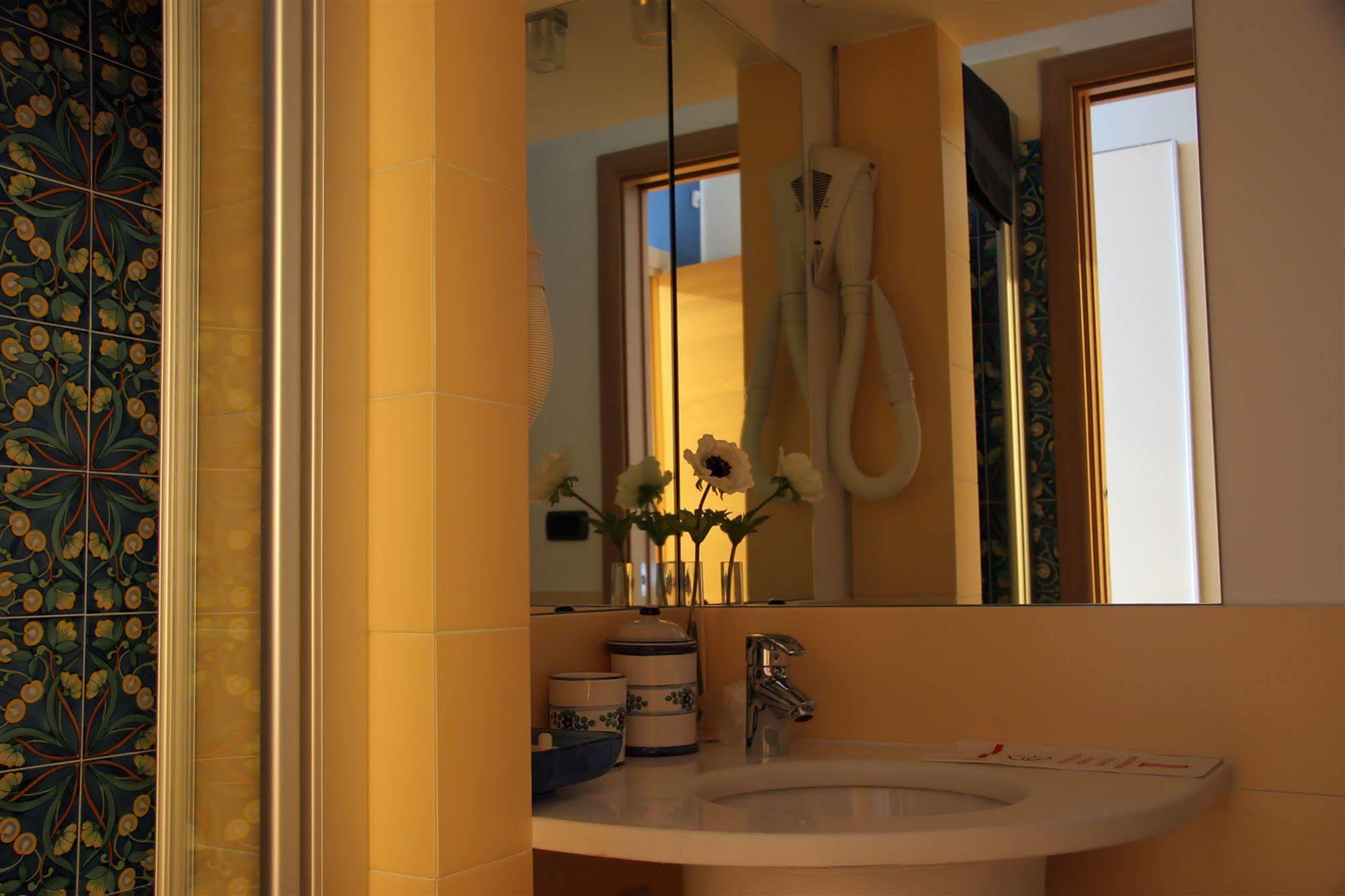 B&B Orsini 46 Neapol Exteriér fotografie